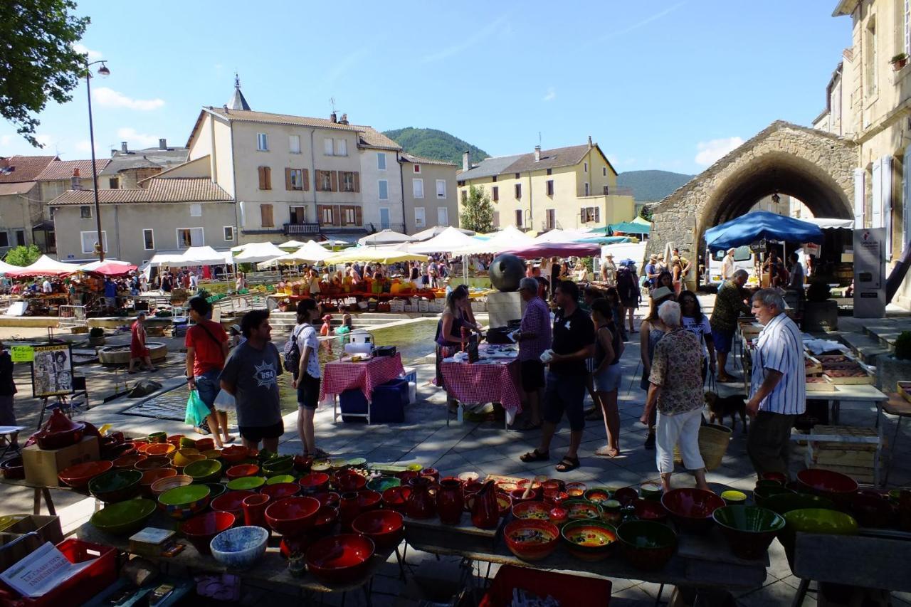 Gite Des Deux Rivieres Nant Εξωτερικό φωτογραφία